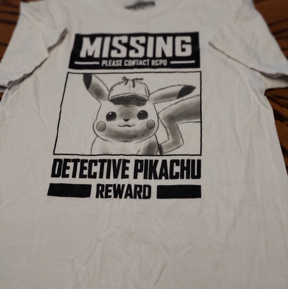 Men's white shirt sleeve tee, Pokemon